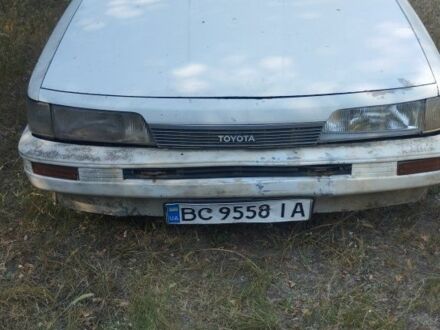 Белый Тойота Камри, объемом двигателя 2 л и пробегом 234 тыс. км за 357 $, фото 1 на Automoto.ua