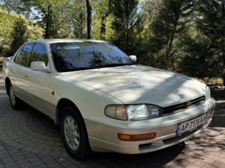 Білий Тойота Камрі, об'ємом двигуна 2.2 л та пробігом 135 тис. км за 3700 $, фото 1 на Automoto.ua