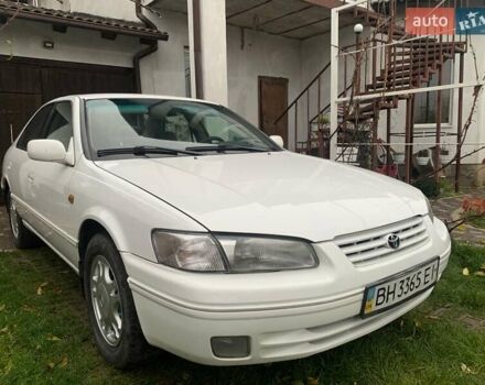 Білий Тойота Камрі, об'ємом двигуна 2.2 л та пробігом 148 тис. км за 4800 $, фото 1 на Automoto.ua