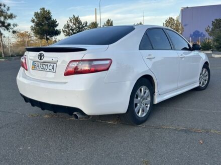 Тойота Камри 2007 в Одессе на Automoto.ua Белый Тойота Камри, объемом двигателя 2.4 л и пробегом 2 тыс. км за 7500 $, фото 1 на Automoto.ua