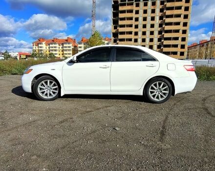 Білий Тойота Камрі, об'ємом двигуна 3.5 л та пробігом 223 тис. км за 9500 $, фото 1 на Automoto.ua