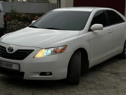 Тойота Камри 2008 в Тернополе на Automoto.ua Белый Тойота Камри, объемом двигателя 0 л и пробегом 230 тыс. км за 8050 $, фото 1 на Automoto.ua
