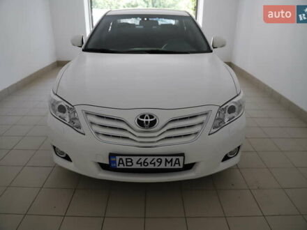Тойота Камри 2011 в Чечельнике на Automoto.ua Белый Тойота Камри, объемом двигателя 2.36 л и пробегом 18 тыс. км за 17500 $, фото 1 на Automoto.ua