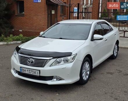 Білий Тойота Камрі, об'ємом двигуна 2.49 л та пробігом 158 тис. км за 13999 $, фото 1 на Automoto.ua