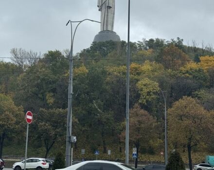 Белый Тойота Камри, объемом двигателя 2.5 л и пробегом 240 тыс. км за 9499 $, фото 1 на Automoto.ua