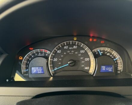 Білий Тойота Камрі, об'ємом двигуна 2.5 л та пробігом 172 тис. км за 10000 $, фото 1 на Automoto.ua