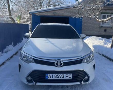 Белый Тойота Камри, объемом двигателя 2.49 л и пробегом 248 тыс. км за 14500 $, фото 1 на Automoto.ua