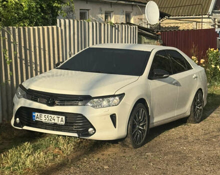 Білий Тойота Камрі, об'ємом двигуна 2.49 л та пробігом 169 тис. км за 15900 $, фото 1 на Automoto.ua