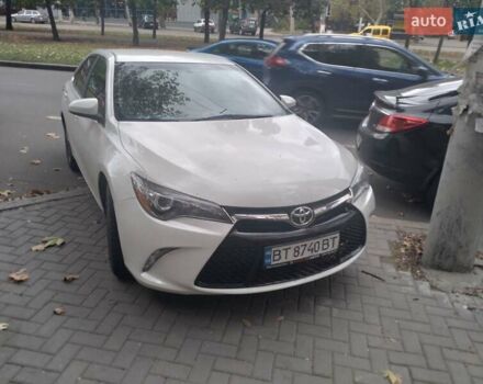 Белый Тойота Камри, объемом двигателя 2.49 л и пробегом 107 тыс. км за 13000 $, фото 1 на Automoto.ua
