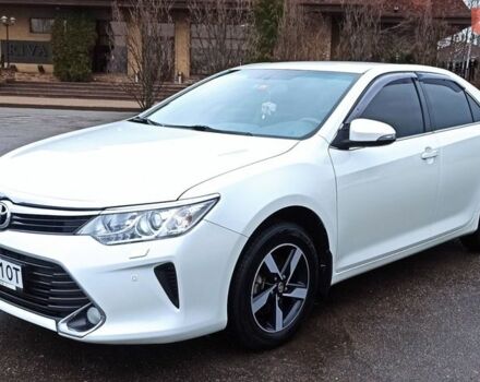 Белый Тойота Камри, объемом двигателя 2.49 л и пробегом 73 тыс. км за 17600 $, фото 1 на Automoto.ua