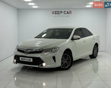 Білий Тойота Камрі, об'ємом двигуна 2.49 л та пробігом 171 тис. км за 15900 $, фото 1 на Automoto.ua