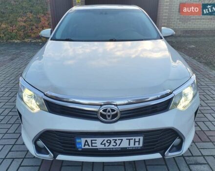 Тойота Камри 2017 в Запорожье на Automoto.ua Белый Тойота Камри, объемом двигателя 2.49 л и пробегом 169 тыс. км за 16500 $, фото 1 на Automoto.ua