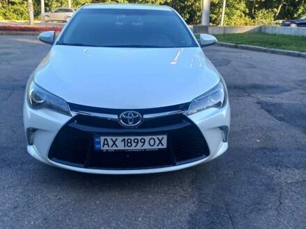 Белый Тойота Камри, объемом двигателя 2.5 л и пробегом 92 тыс. км за 17500 $, фото 1 на Automoto.ua
