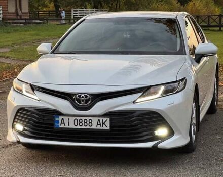 Білий Тойота Камрі, об'ємом двигуна 2.49 л та пробігом 150 тис. км за 21000 $, фото 1 на Automoto.ua