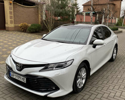 Білий Тойота Камрі, об'ємом двигуна 2.5 л та пробігом 107 тис. км за 22500 $, фото 1 на Automoto.ua