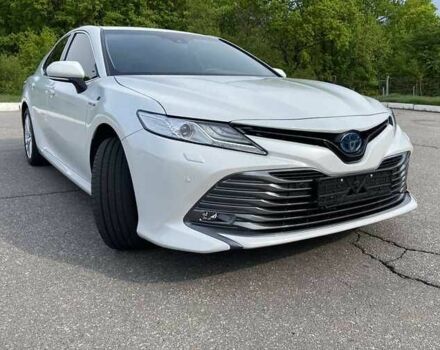 Тойота Камри 2020 в Киеве на Automoto.ua Белый Тойота Камри, объемом двигателя 2.5 л и пробегом 45 тыс. км за 18000 $, фото 1 на Automoto.ua