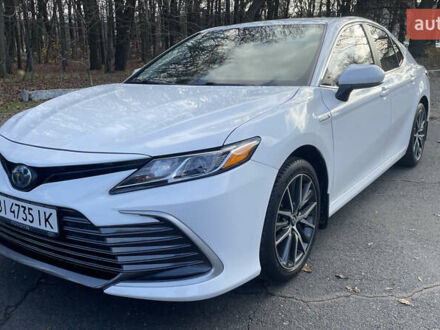 Білий Тойота Камрі, об'ємом двигуна 2.49 л та пробігом 114 тис. км за 23500 $, фото 1 на Automoto.ua