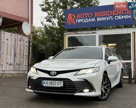 Белый Тойота Камри, объемом двигателя 2.49 л и пробегом 149 тыс. км за 30990 $, фото 1 на Automoto.ua