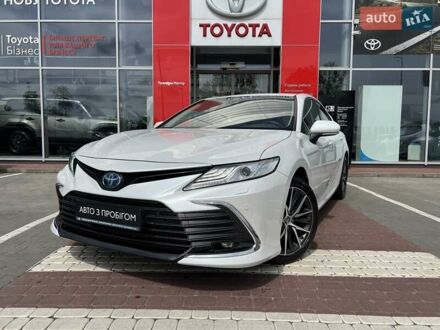 Тойота Камри 2021 в Виннице на Automoto.ua Белый Тойота Камри, объемом двигателя 2.49 л и пробегом 42 тыс. км за 32007 $, фото 1 на Automoto.ua