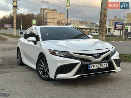 Білий Тойота Камрі, об'ємом двигуна 2.49 л та пробігом 59 тис. км за 37000 $, фото 1 на Automoto.ua