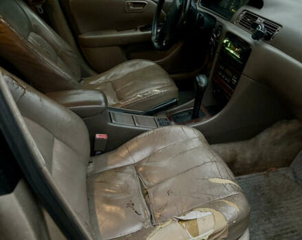 Бежевий Тойота Камрі, об'ємом двигуна 3 л та пробігом 360 тис. км за 2500 $, фото 17 на Automoto.ua