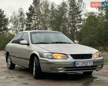 Бежевий Тойота Камрі, об'ємом двигуна 3 л та пробігом 360 тис. км за 2500 $, фото 10 на Automoto.ua