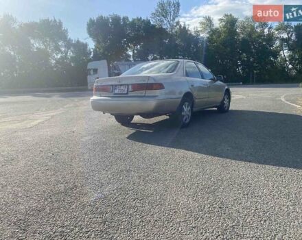 Бежевый Тойота Камри, объемом двигателя 3 л и пробегом 350 тыс. км за 3650 $, фото 12 на Automoto.ua