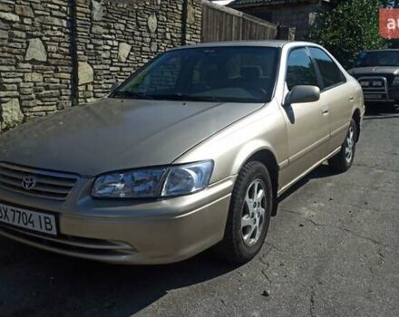 Бежевый Тойота Камри, объемом двигателя 3 л и пробегом 350 тыс. км за 3650 $, фото 4 на Automoto.ua