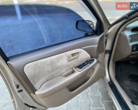 Бежевый Тойота Камри, объемом двигателя 2.2 л и пробегом 250 тыс. км за 2999 $, фото 13 на Automoto.ua