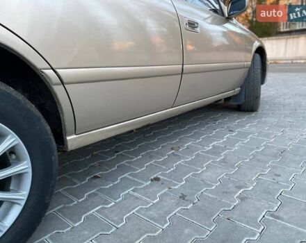 Бежевый Тойота Камри, объемом двигателя 2.2 л и пробегом 250 тыс. км за 2999 $, фото 8 на Automoto.ua