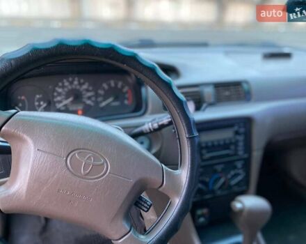 Бежевый Тойота Камри, объемом двигателя 2.2 л и пробегом 250 тыс. км за 2999 $, фото 12 на Automoto.ua