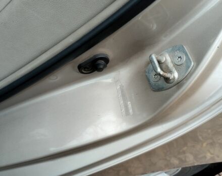 Бежевый Тойота Камри, объемом двигателя 2.4 л и пробегом 290 тыс. км за 5800 $, фото 9 на Automoto.ua