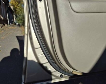 Бежевий Тойота Камрі, об'ємом двигуна 3 л та пробігом 438 тис. км за 5500 $, фото 39 на Automoto.ua