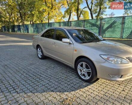 Бежевий Тойота Камрі, об'ємом двигуна 3 л та пробігом 438 тис. км за 5500 $, фото 2 на Automoto.ua