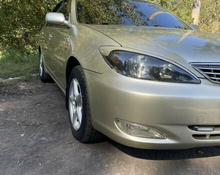 Бежевый Тойота Камри, объемом двигателя 2.37 л и пробегом 369 тыс. км за 5800 $, фото 1 на Automoto.ua