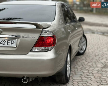 Бежевый Тойота Камри, объемом двигателя 2.4 л и пробегом 354 тыс. км за 4900 $, фото 6 на Automoto.ua