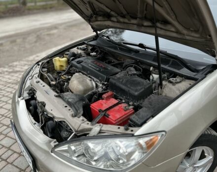 Бежевий Тойота Камрі, об'ємом двигуна 2.4 л та пробігом 354 тис. км за 4900 $, фото 7 на Automoto.ua