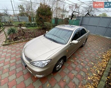 Бежевый Тойота Камри, объемом двигателя 2.4 л и пробегом 434 тыс. км за 7700 $, фото 1 на Automoto.ua