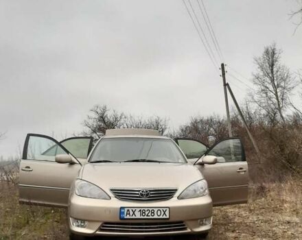 Бежевий Тойота Камрі, об'ємом двигуна 2.4 л та пробігом 299 тис. км за 6400 $, фото 35 на Automoto.ua