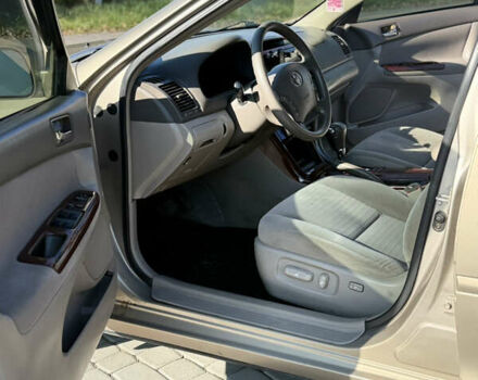 Бежевий Тойота Камрі, об'ємом двигуна 2.36 л та пробігом 122 тис. км за 5750 $, фото 9 на Automoto.ua