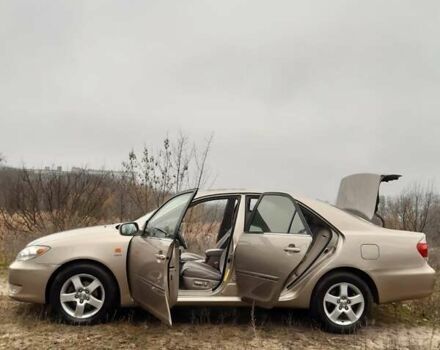 Бежевий Тойота Камрі, об'ємом двигуна 2.4 л та пробігом 299 тис. км за 6400 $, фото 31 на Automoto.ua