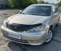 Бежевый Тойота Камри, объемом двигателя 3 л и пробегом 250 тыс. км за 6100 $, фото 1 на Automoto.ua