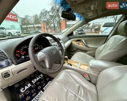 Бежевый Тойота Камри, объемом двигателя 3.5 л и пробегом 187 тыс. км за 8999 $, фото 17 на Automoto.ua