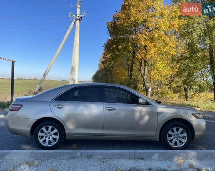 Бежевий Тойота Камрі, об'ємом двигуна 3.5 л та пробігом 262 тис. км за 7990 $, фото 5 на Automoto.ua