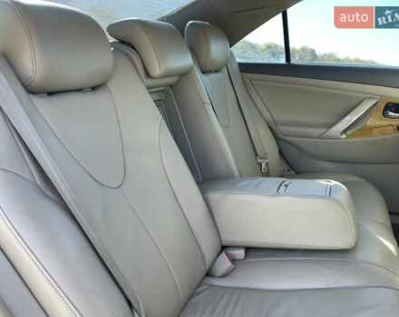 Бежевий Тойота Камрі, об'ємом двигуна 3.5 л та пробігом 262 тис. км за 7990 $, фото 12 на Automoto.ua