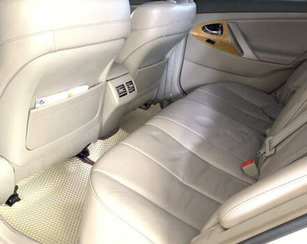 Бежевый Тойота Камри, объемом двигателя 3.5 л и пробегом 245 тыс. км за 10300 $, фото 7 на Automoto.ua