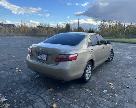 Бежевий Тойота Камрі, об'ємом двигуна 2.4 л та пробігом 147 тис. км за 8800 $, фото 3 на Automoto.ua