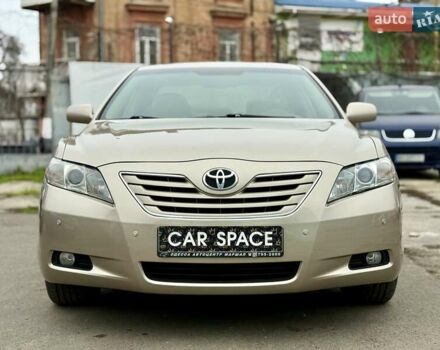 Бежевый Тойота Камри, объемом двигателя 3.5 л и пробегом 187 тыс. км за 8999 $, фото 3 на Automoto.ua