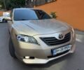 Бежевий Тойота Камрі, об'ємом двигуна 2.4 л та пробігом 280 тис. км за 8300 $, фото 1 на Automoto.ua