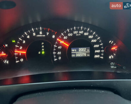 Бежевый Тойота Камри, объемом двигателя 3.46 л и пробегом 332 тыс. км за 9500 $, фото 4 на Automoto.ua